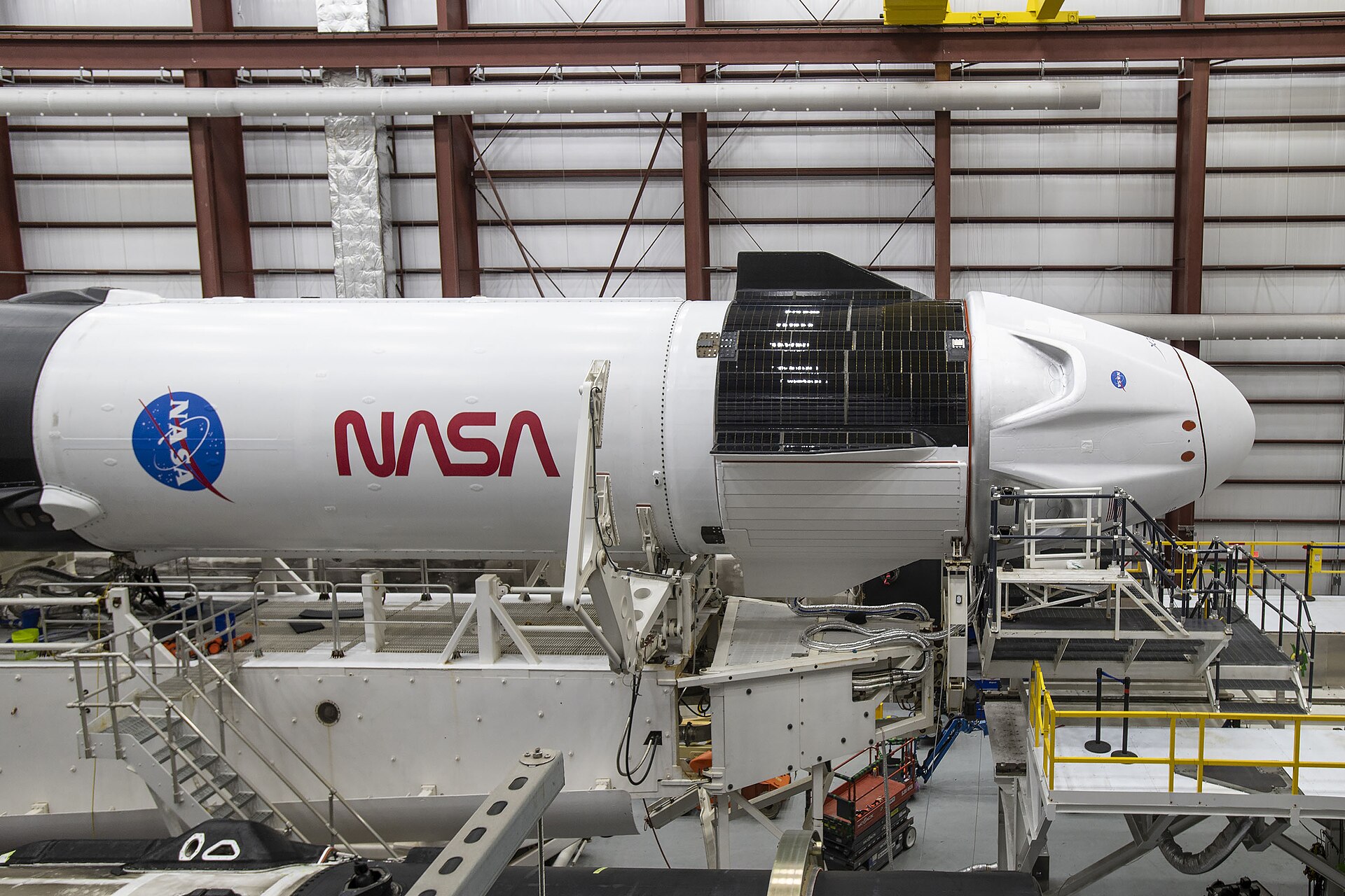 Crew Dragon Resilience mated to Falcon 9 for Crew-1 in the SpaceX hangar